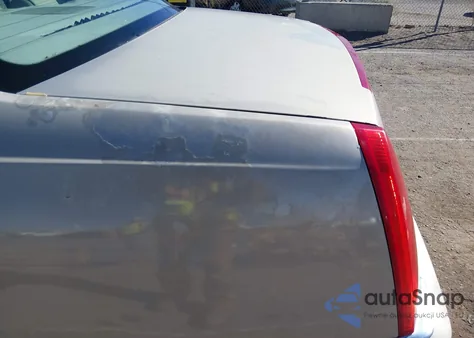 2007 Cadillac Dts Luxury Ii z USA, uszkodzony, nr VIN 1G6KD57Y37U221443